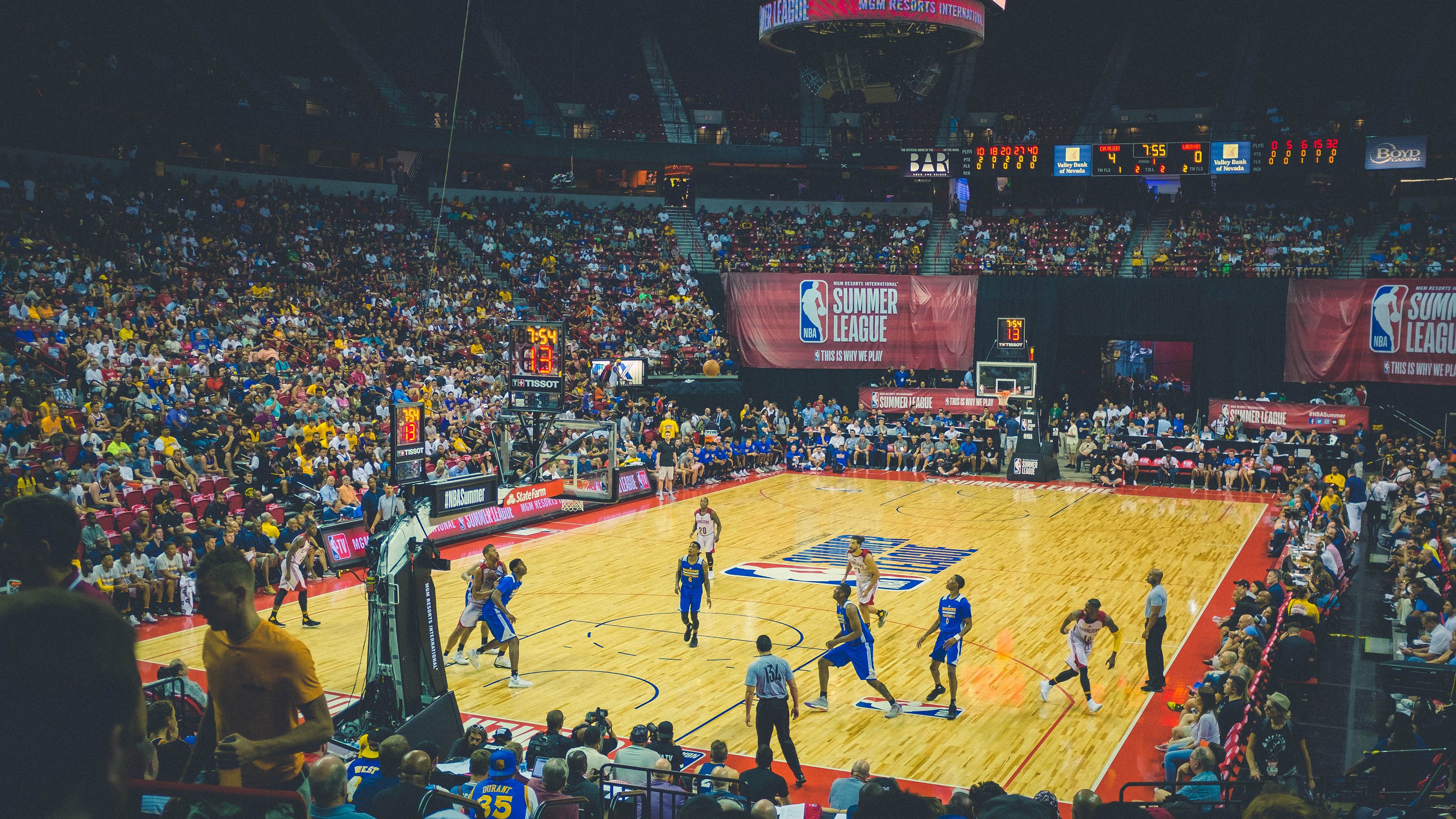 篮网全场压制！，篮网也忍不住了